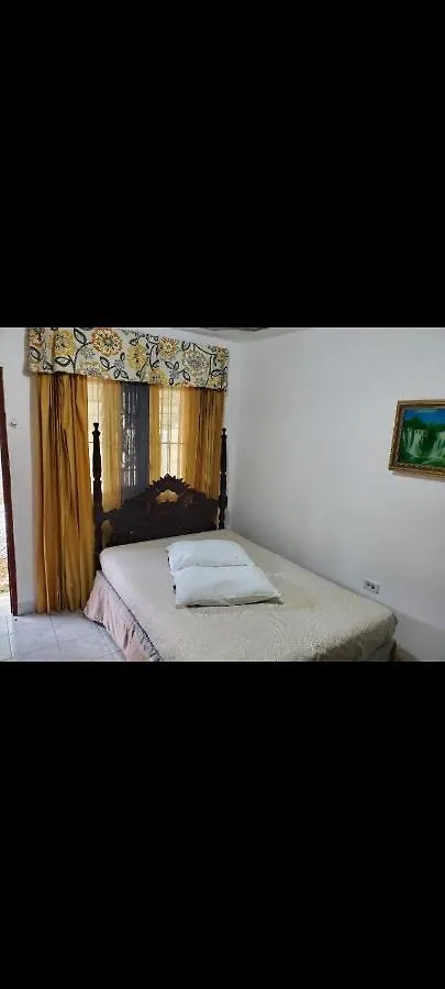 The Hideaway Apartment Saint Ann's Bay 0*,